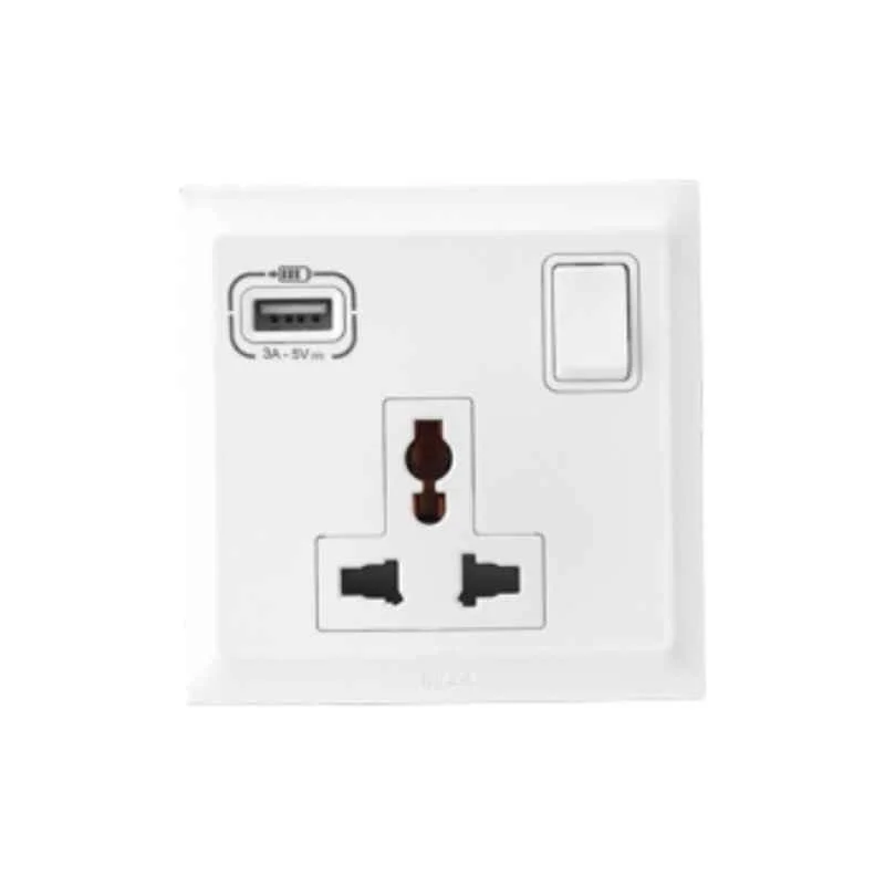 Legrand Allzy 6A White Multistandard Switched Socket with 3100mA USB Charger Type A & 1 Gang, 681120