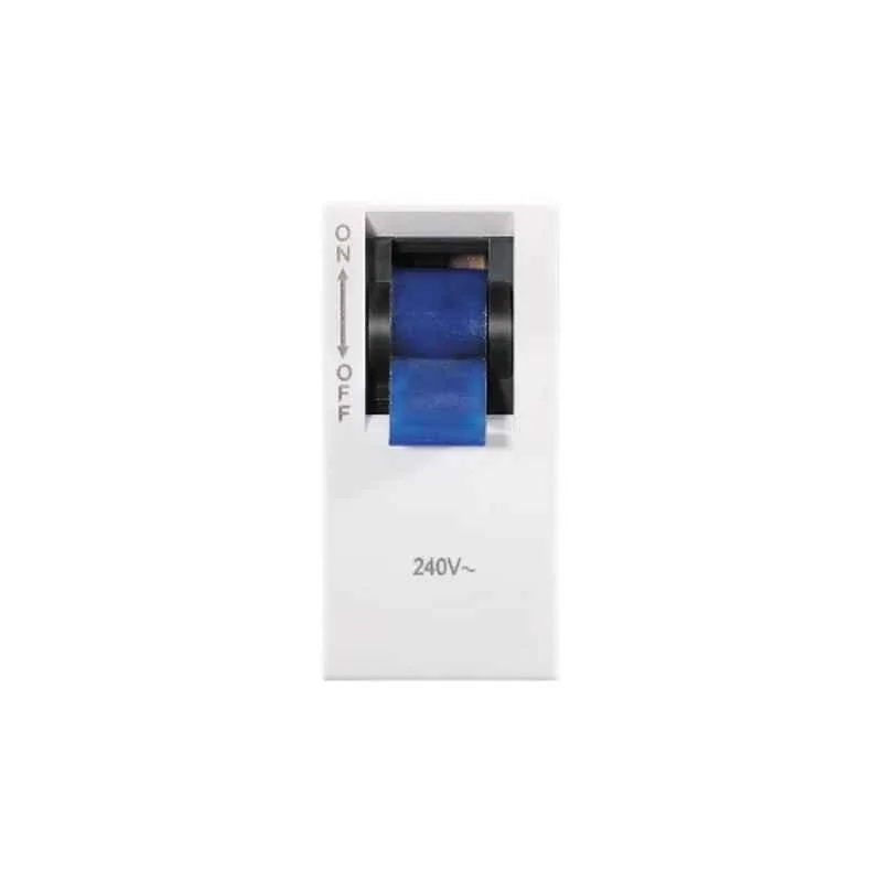 Legrand Lyncus 16A C-Curve Single Pole White Mechanism MCB , 6772 81