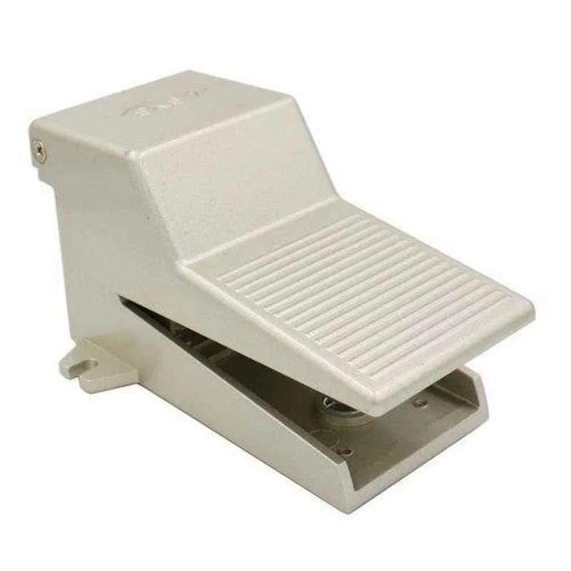Phoenix 1/4 inch Foot Pedal Valve, FV-320