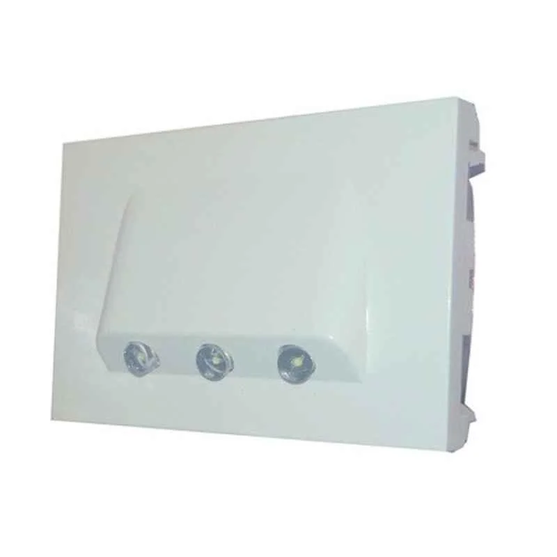 Legrand Myrius 3 Module Skirting Light with White LED, 6730 36