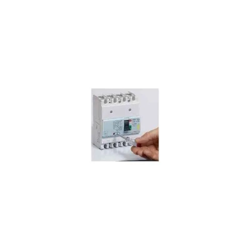 Legrand DRX鲁-160 100A Four Pole MCCB with Thermal Magnetic Protection Unit, 4200 55, Breaking Capacity: 25 kA