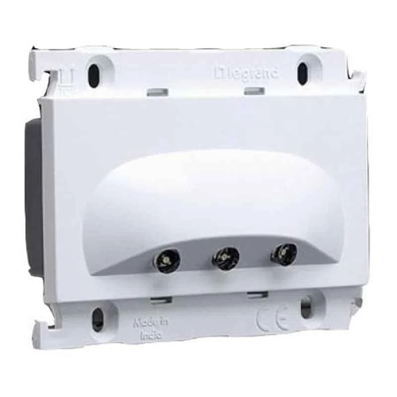 Legrand Mylinc 3 Module Skirting Light with White LED, 6755 97